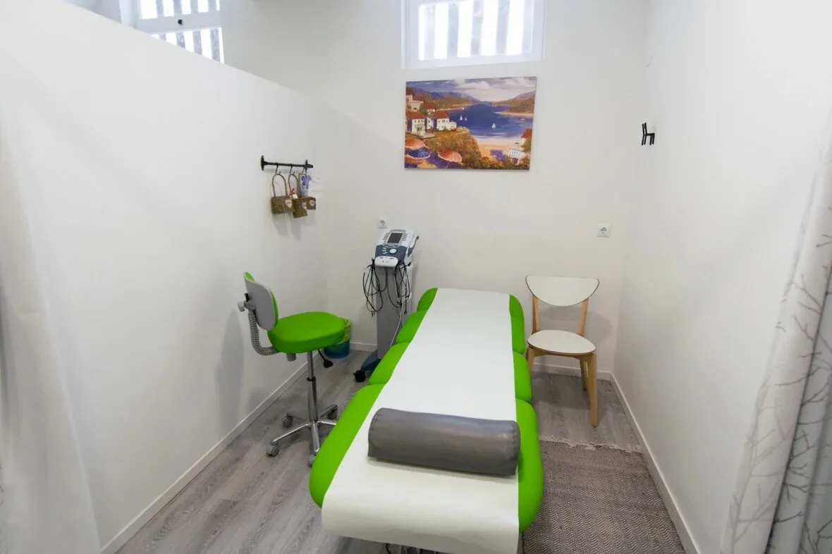 Gabinete de atendimento da Loures Fisioterapia